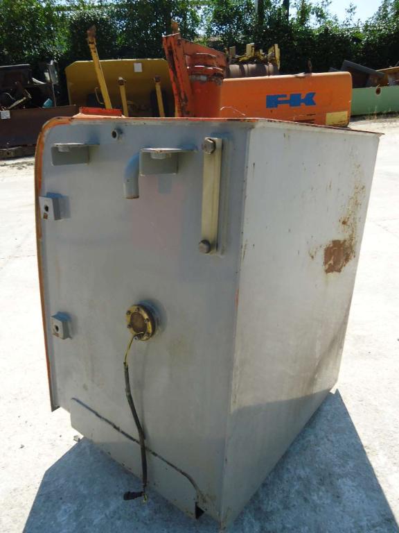 Depósito para gasóleo para Fiat Kobelco 235 Foto 2