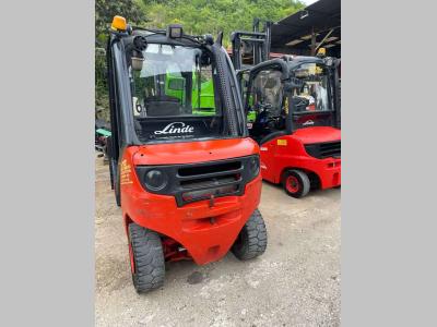 Linde H25D-02 vendida por Venus Srl