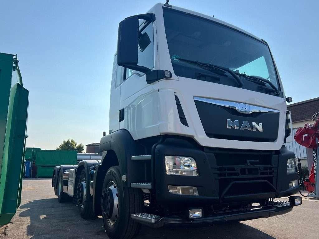 Man TGS 35.360 USATO A TELAIO 8X2 Foto 2