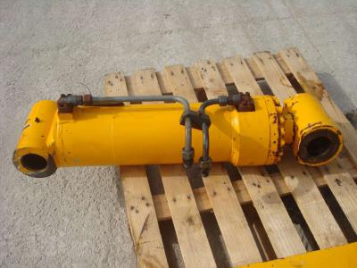 Cilndro de levantamiento para per Muletto Mecalac 8CXI vendida por OLM 90 Srl