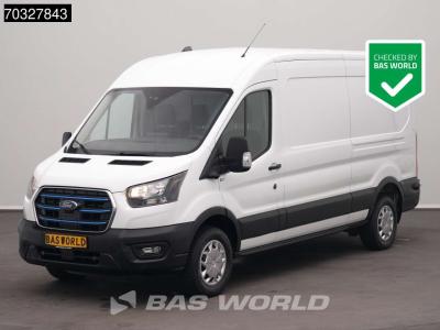Ford e-Transit 184pk L3H2 L3 Elektrisch 68kWh 317km WLTP Navi Airco Cruise Parkeersensoren v+a SYNC4-Dis vendida por BAS World B.V.