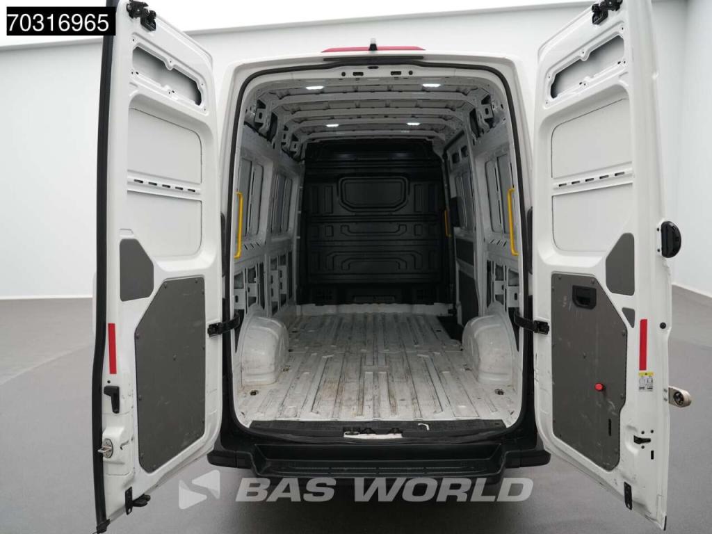 Volkswagen Crafter 140pk L3H3 Airco Camera Euro6 L2H2 A/C Foto 9