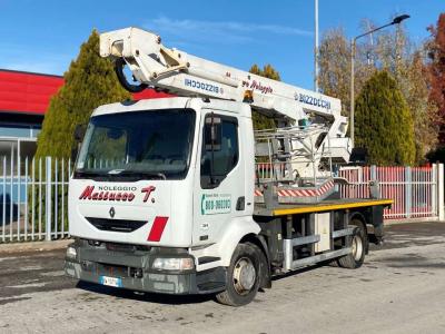 Renault MIDLUM 180 Dci vendida por Massucco T. Srl
