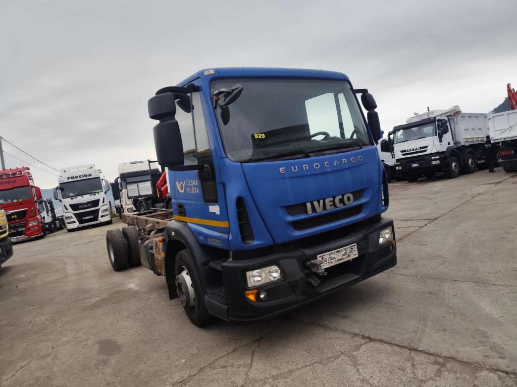 Iveco EUROCARGO 140E25 Foto 12