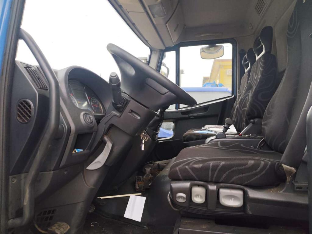 Iveco EUROCARGO 140E25 Foto 9