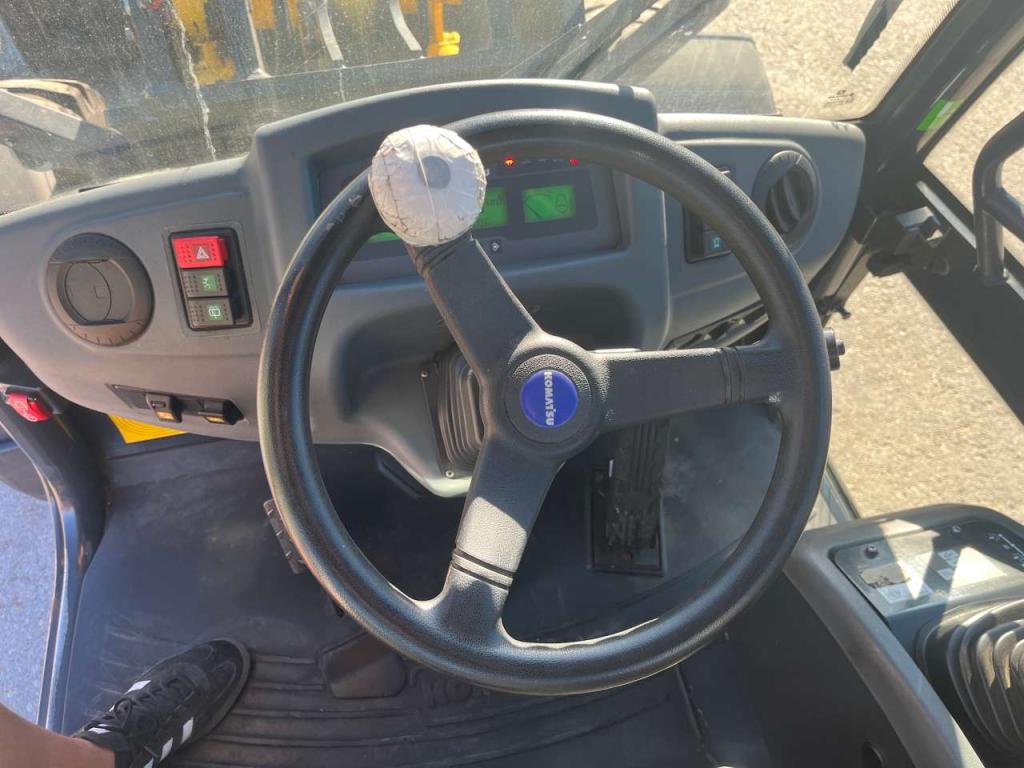 Komatsu WA100M-7 Foto 10
