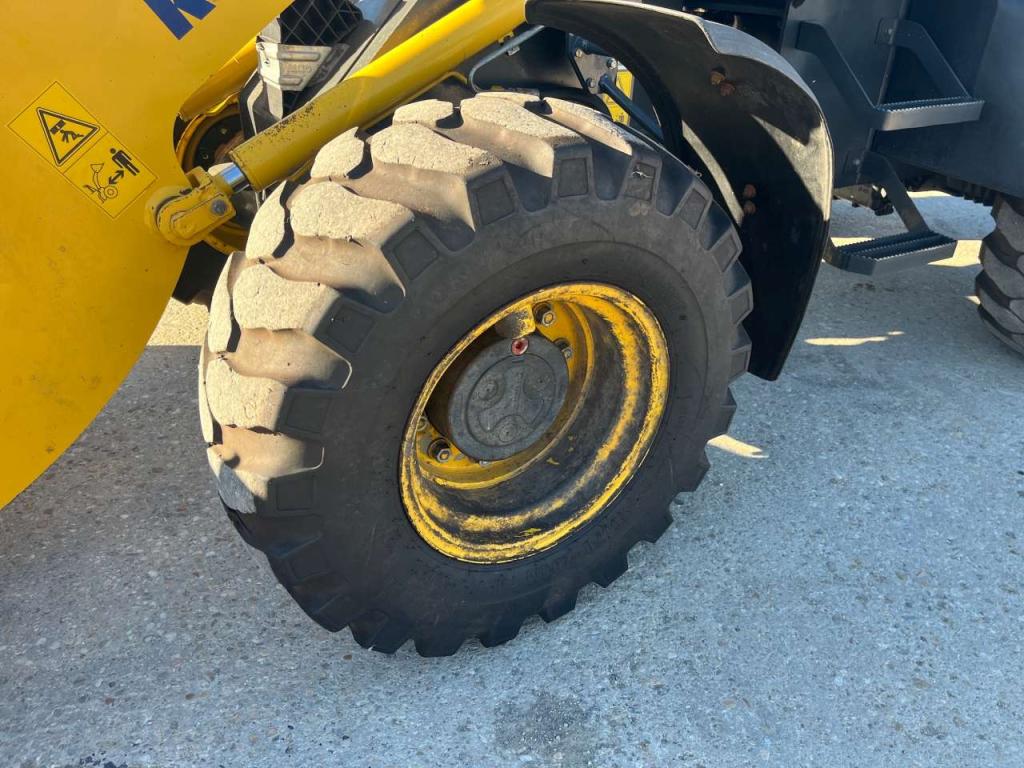 Komatsu WA100M-7 Foto 13