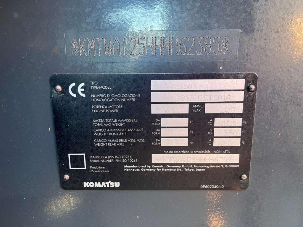 Komatsu WA100M-7 Foto 16