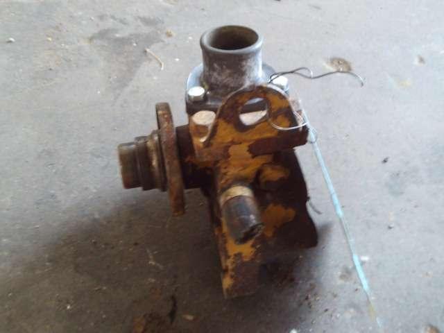 Carcasa del termostato para Fiat Allis FE18 - MOTORE FIAT 8065.04 - N. 4748353 Foto 4