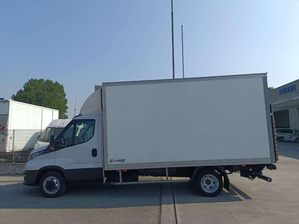 Iveco Daily Foto 6