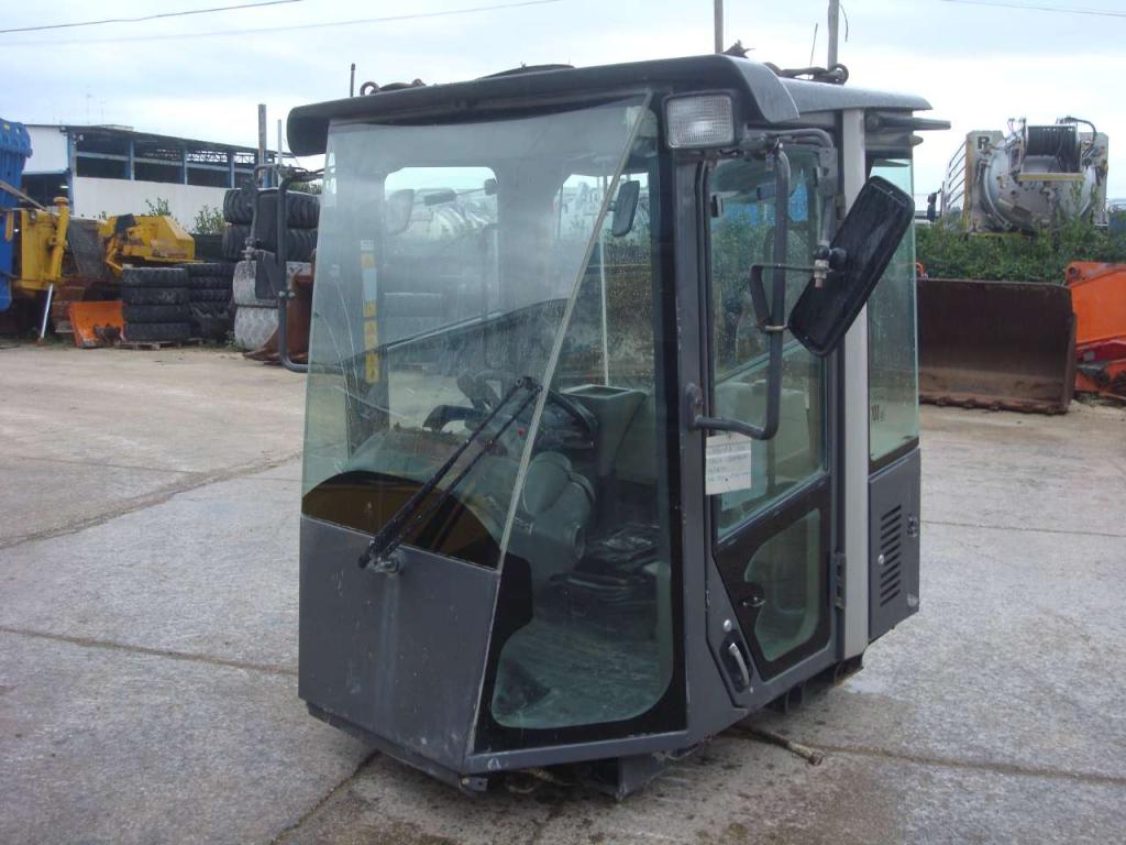 Cabina para Hitachi ZW220-ZW250-ZW310 Foto 3