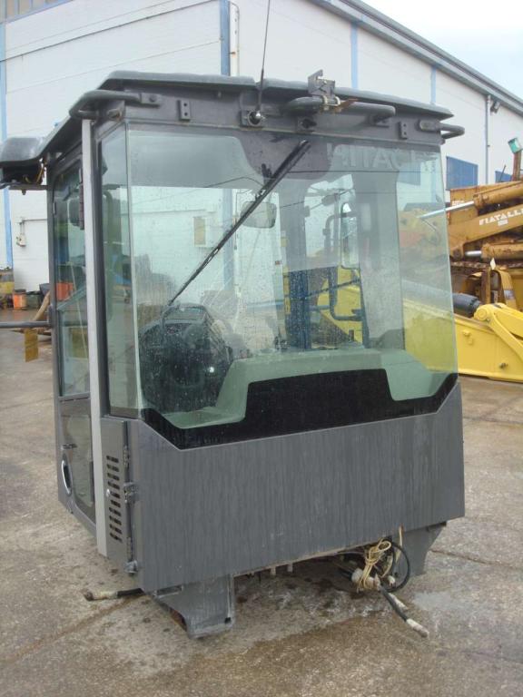 Cabina para Hitachi ZW220-ZW250-ZW310 Foto 5