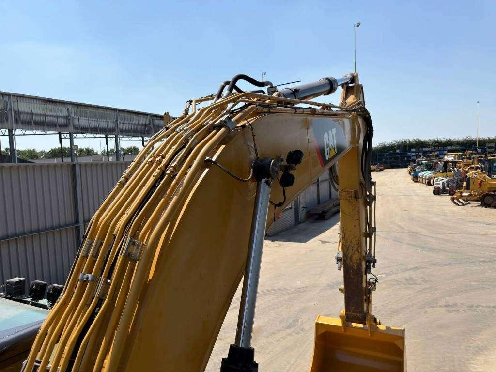 Caterpillar 323D L Foto 22