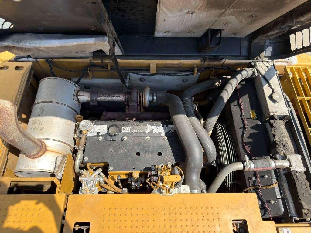 Caterpillar 323D L Foto 23
