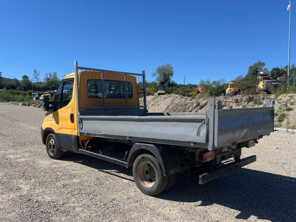 Iveco DAILY 35-130 Foto 6