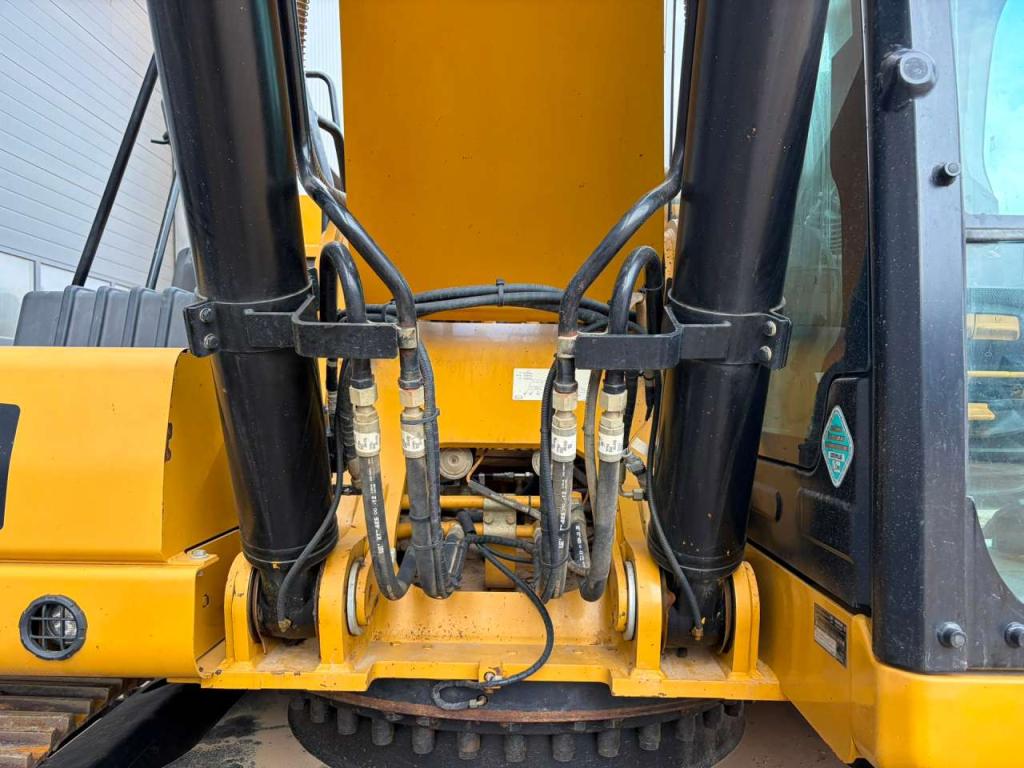 Caterpillar 330 07A Foto 10