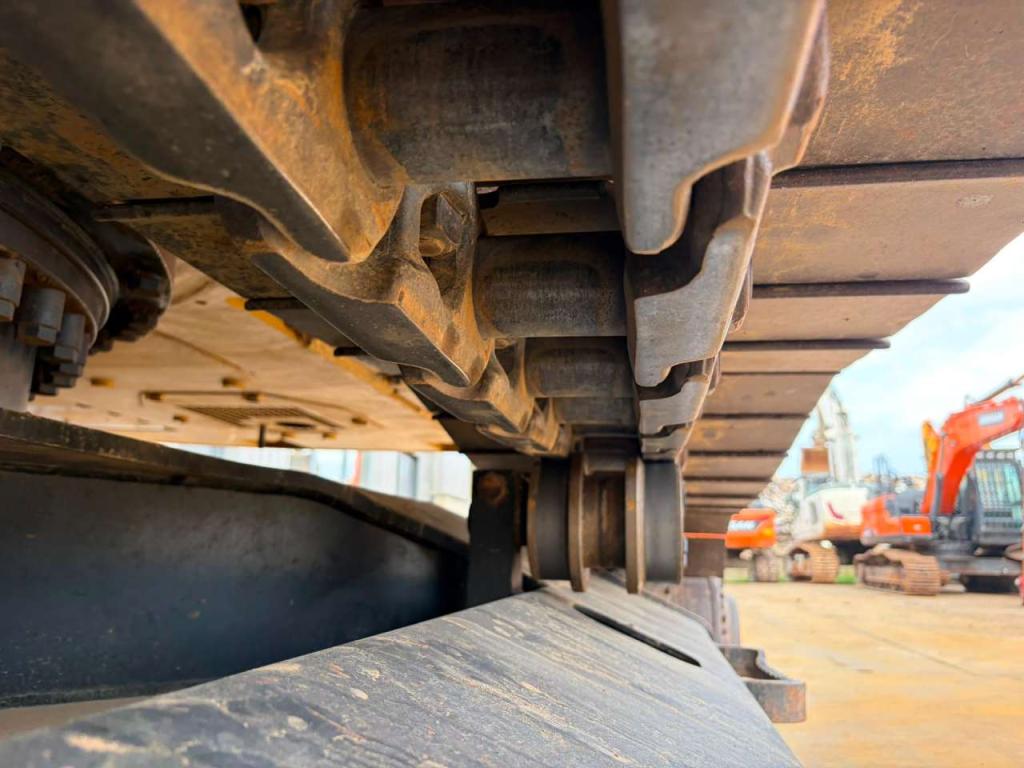 Caterpillar 330 07A Foto 14
