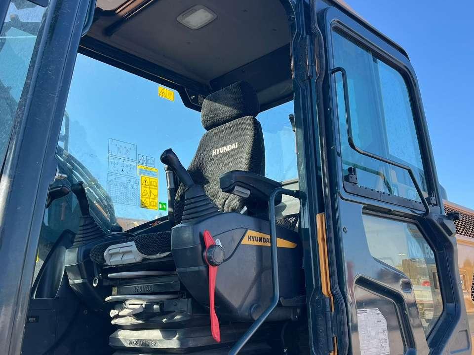 Hyundai HX 210ANL Foto 3
