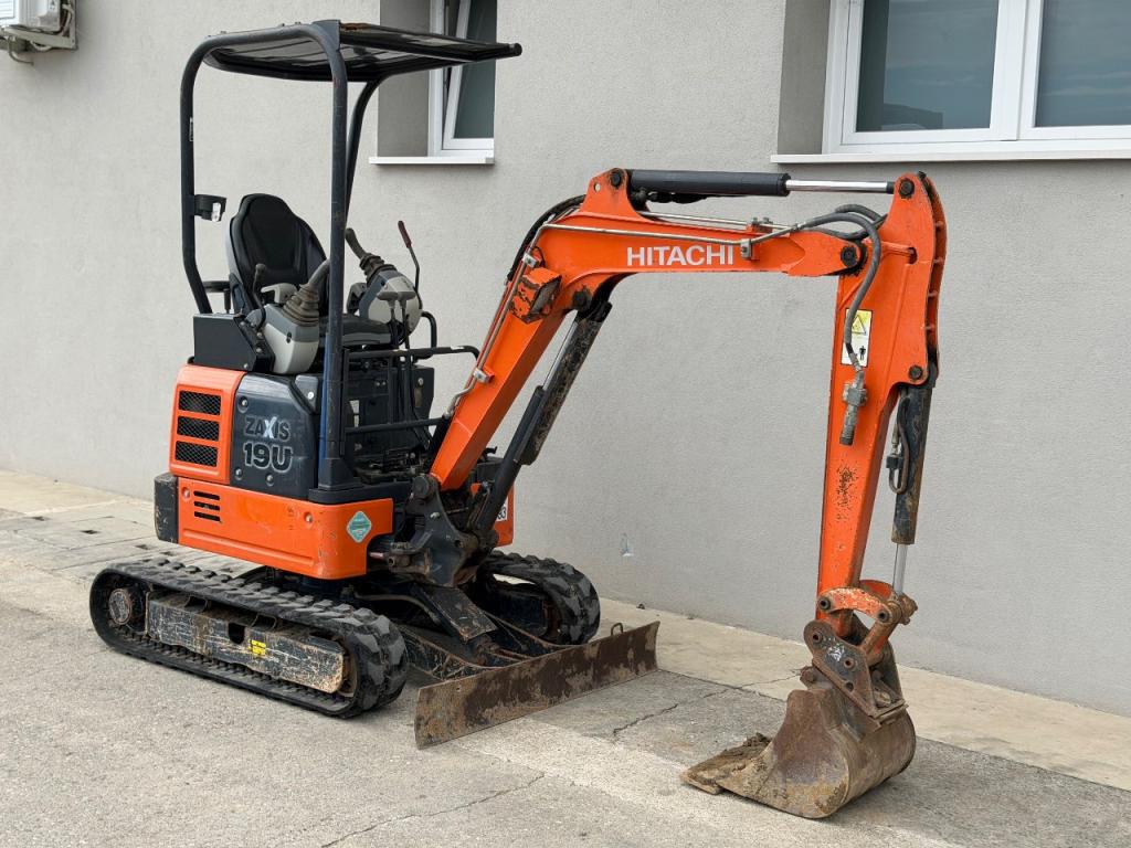 Hitachi ZAXIS 19U Foto 2