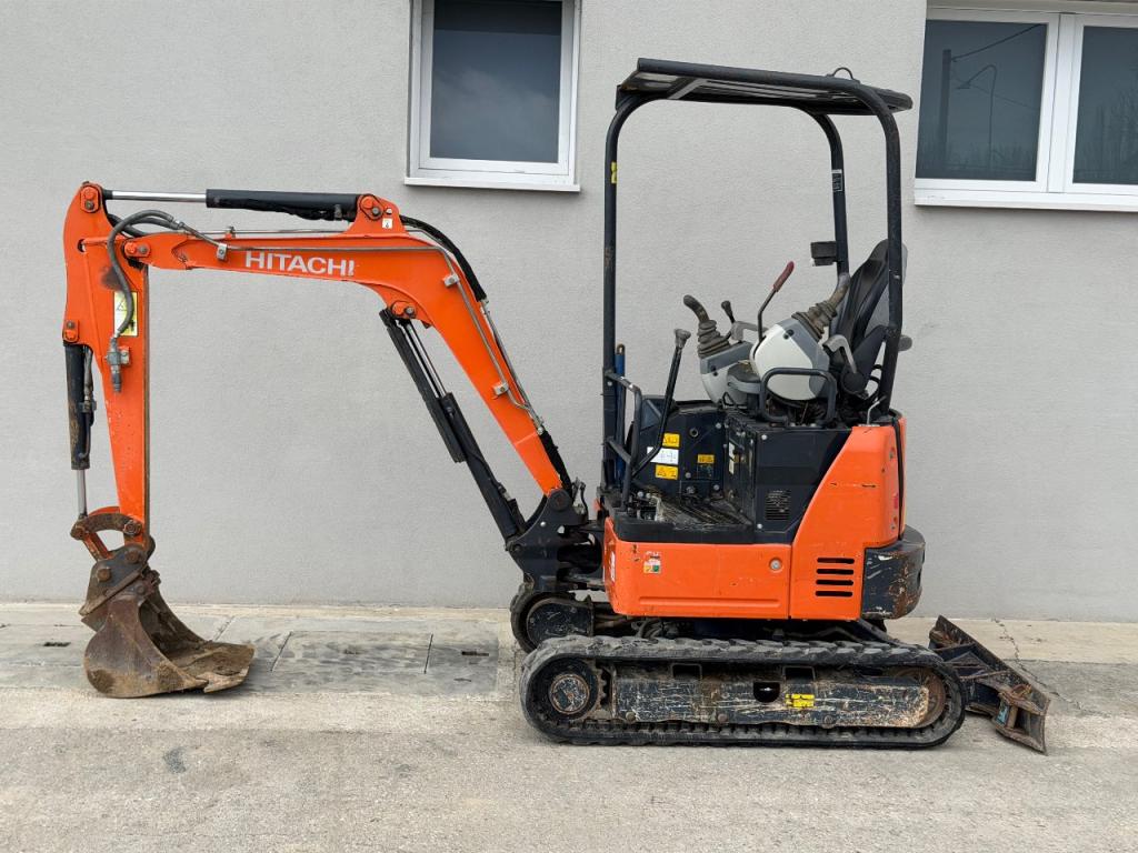 Hitachi ZAXIS 19U Foto 4