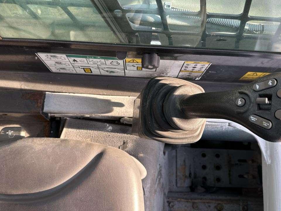 Bobcat S100 4X4 Foto 11