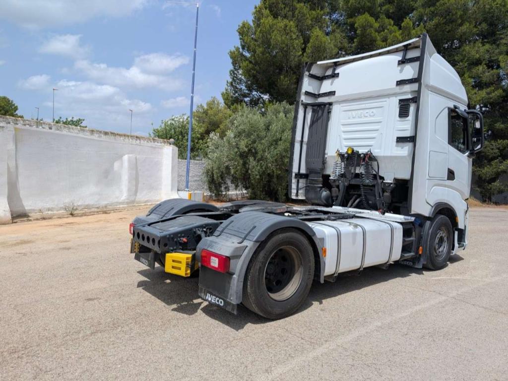 Iveco S-WAY 510 Foto 3