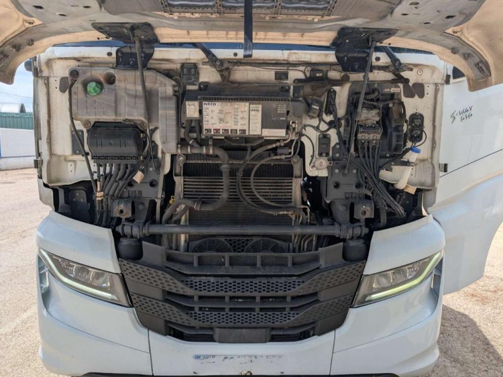 Iveco S-WAY 510 Foto 5