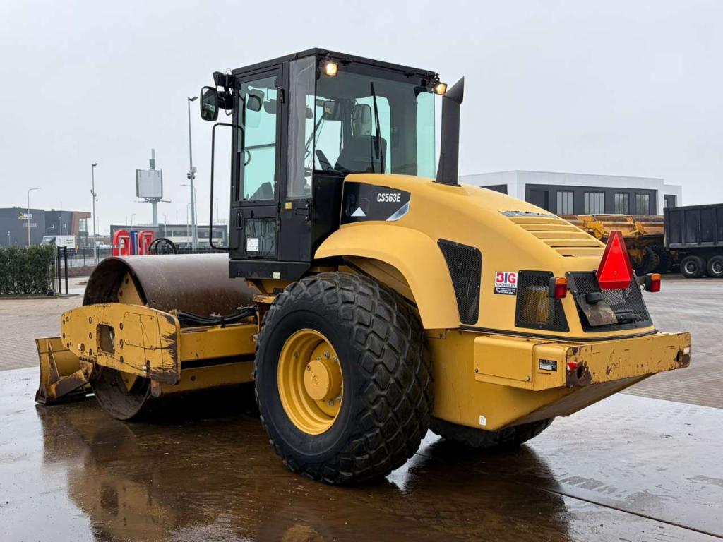 Caterpillar CS563E Foto 3