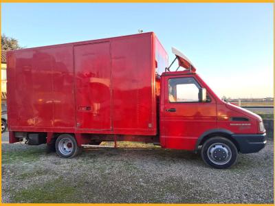 Iveco 35.10 vendida por Bernardi Srls