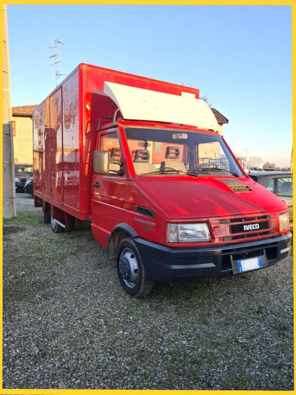 Iveco 35.10 Foto 2