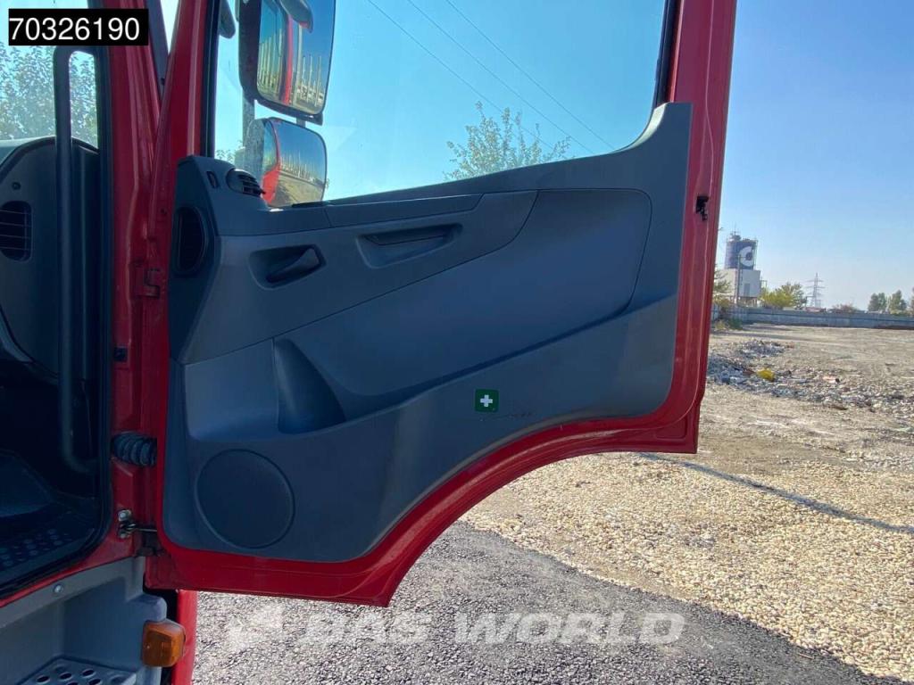 Mercedes-Benz Atego 1324 4X2 Foto 23