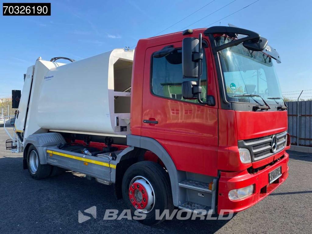 Mercedes-Benz Atego 1324 4X2 Foto 3
