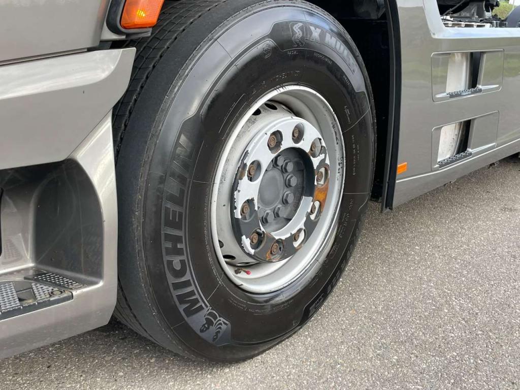 Mercedes-Benz ACTROS 1853 LS 4X2 Foto 10