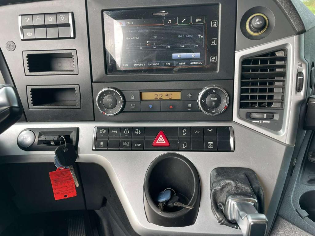 Mercedes-Benz ACTROS 1853 LS 4X2 Foto 19