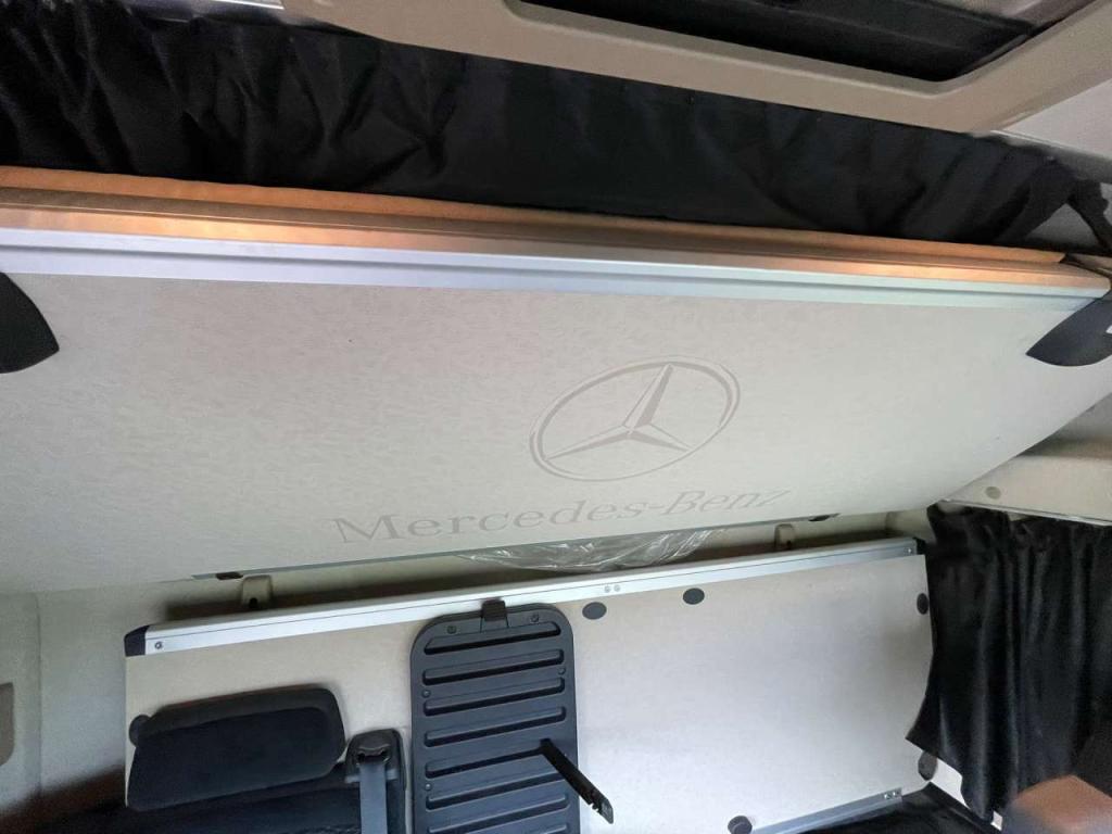 Mercedes-Benz ACTROS 1853 LS 4X2 Foto 23