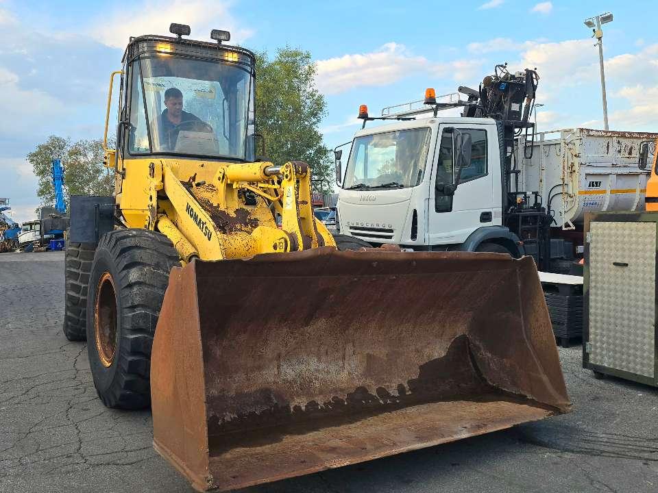 Komatsu WA 180-3 Foto 2