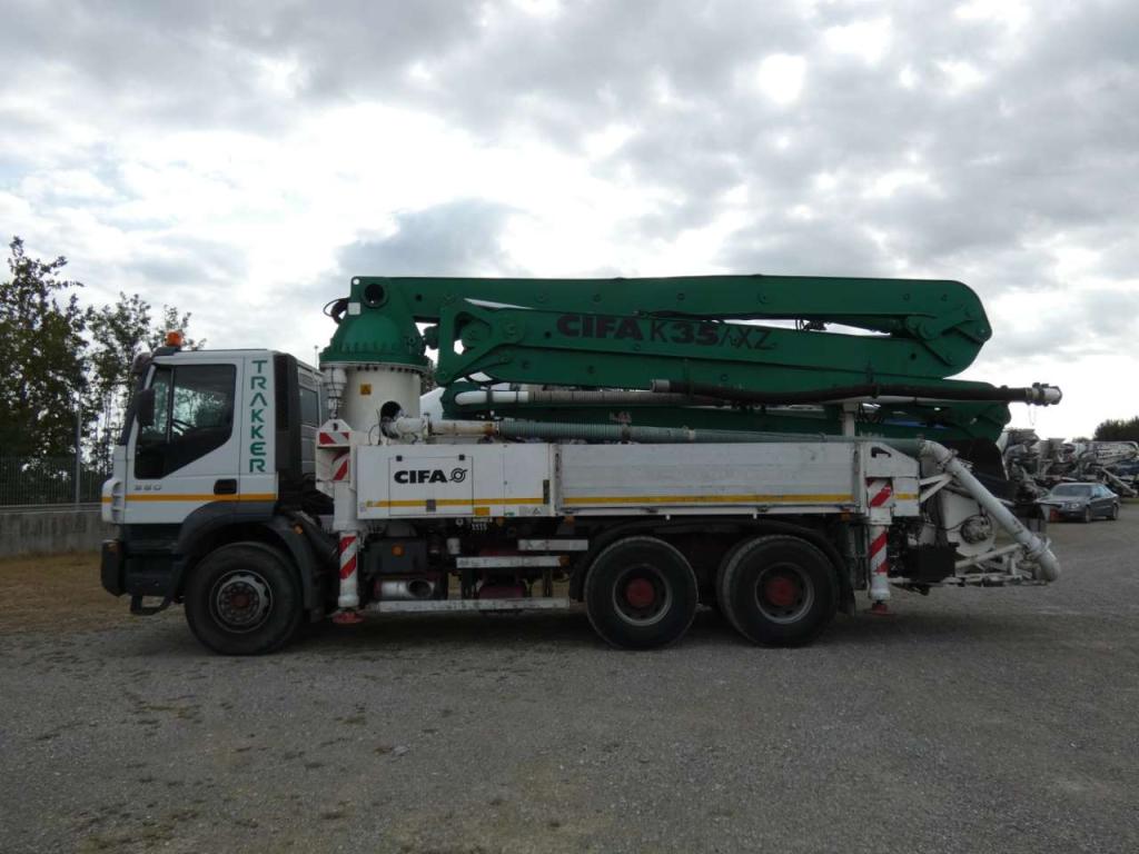 Iveco TRAKKER 380 Foto 2