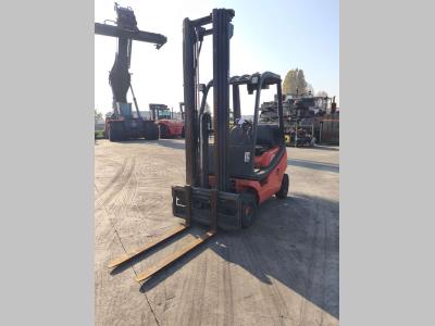 Linde H16D vendida por Uni.Trucks Srl