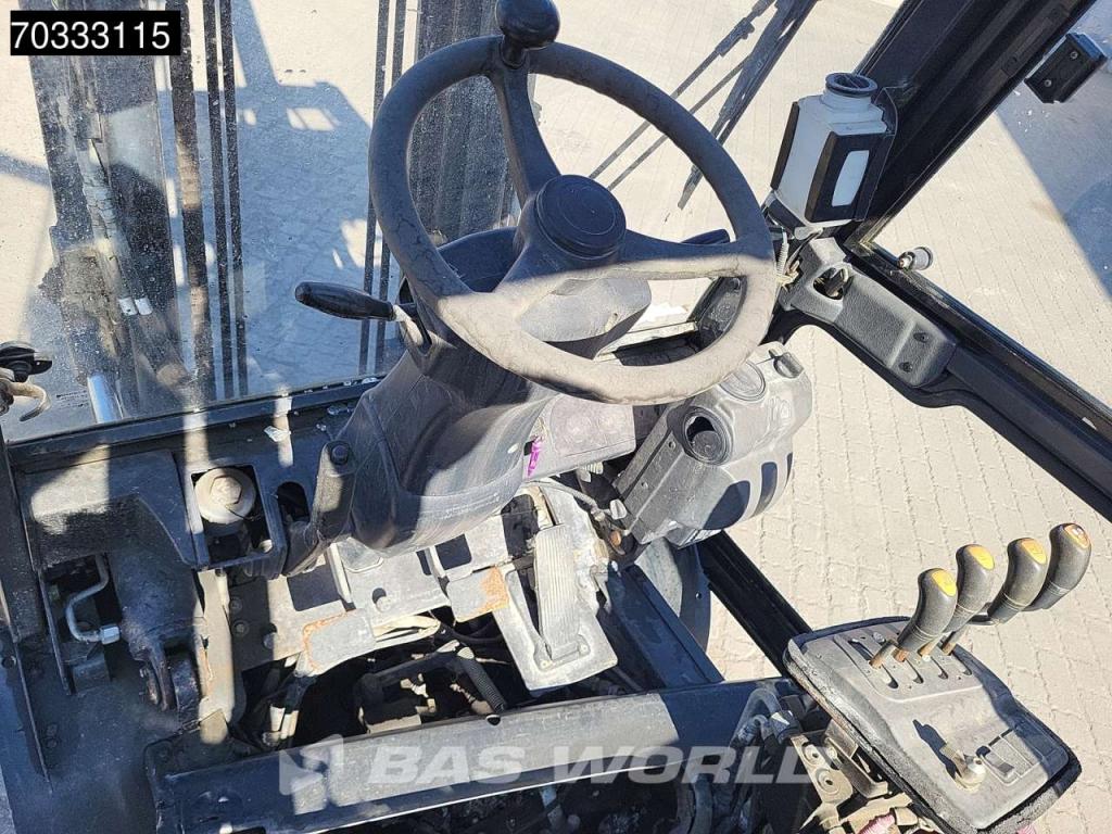 Doosan D25S -5 MISSING Engine & Seat Foto 18