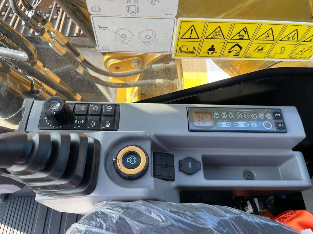 Caterpillar 324 Foto 26