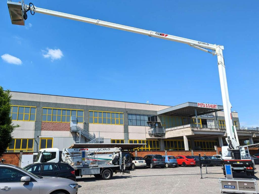 Cela Truck DT37 Foto 14