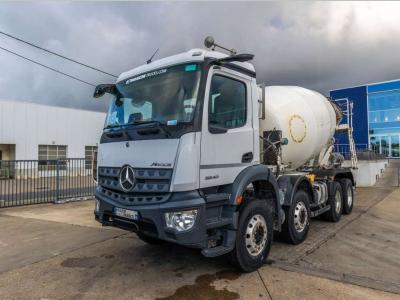 Mercedes-Benz AROCS 3240 BB+HARDOX 9m3 vendida por Braem NV