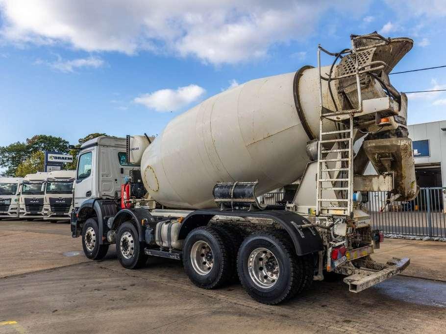 Mercedes-Benz AROCS 3240 BB+HARDOX 9m3 Foto 6