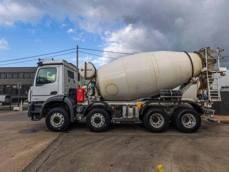 Mercedes-Benz AROCS 3240 BB+HARDOX 9m3 Foto 7