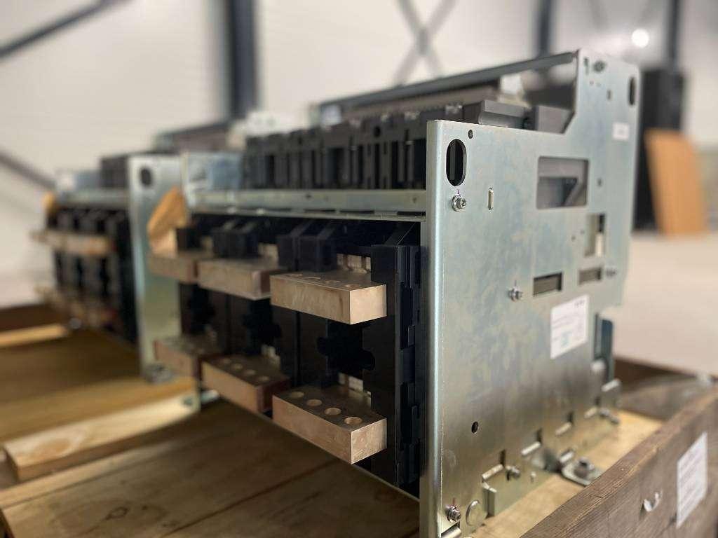 Mitsubishi Circuit breaker 2500A - AE2500-SW 3P - DPX-12648 Foto 3