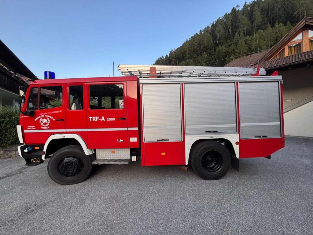 Mercedes-Benz 1124AF Foto 3