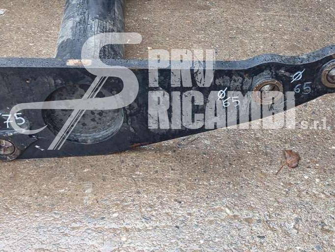 Brazo de cargadora para JCB 436 ZN Foto 3