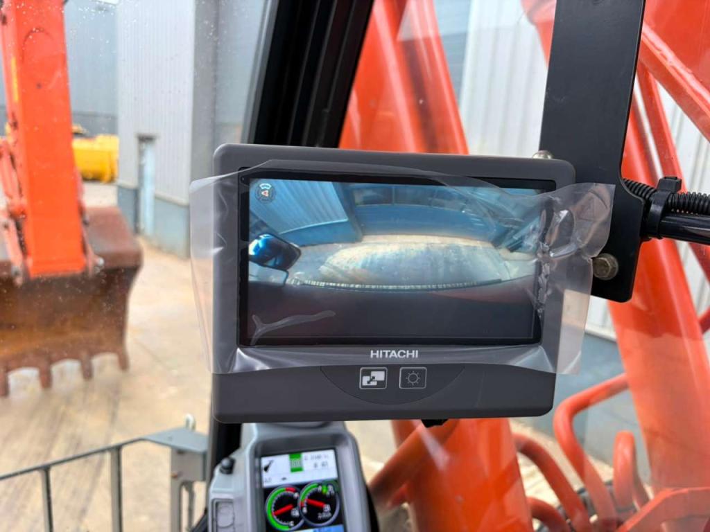 Hitachi ZX300LCN-6 Foto 25