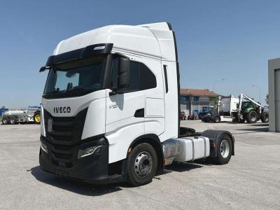 Iveco S-WAY 490 4x2 vendida por Massucco T. Srl
