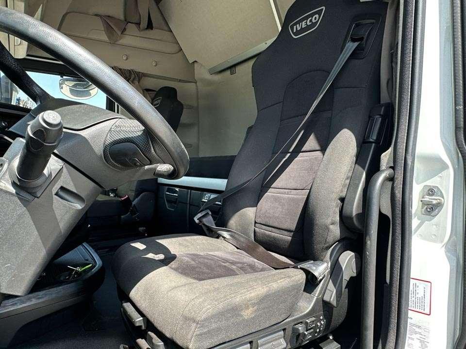 Iveco S-WAY 490 4x2 Foto 14